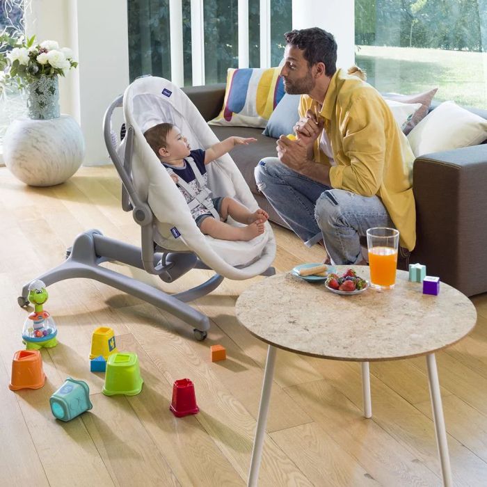 Кроватка-стульчик Chicco Baby Hug AIR 4 в 1 White Snow