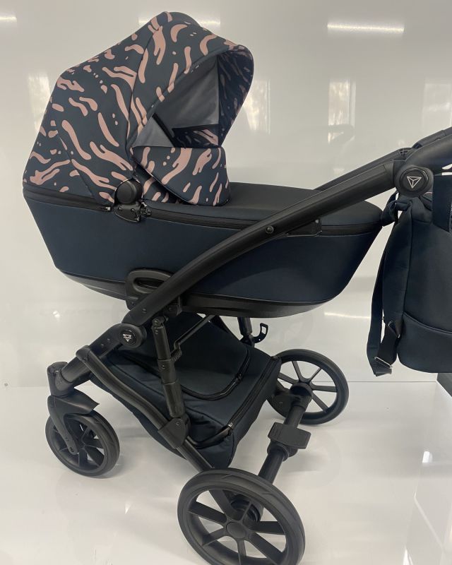 Коляска 2 в 1 Junama Space Print