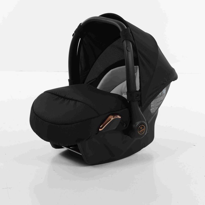Автокресло Junama Individual 03