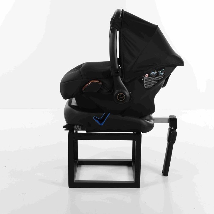 Автокресло Junama Individual 03