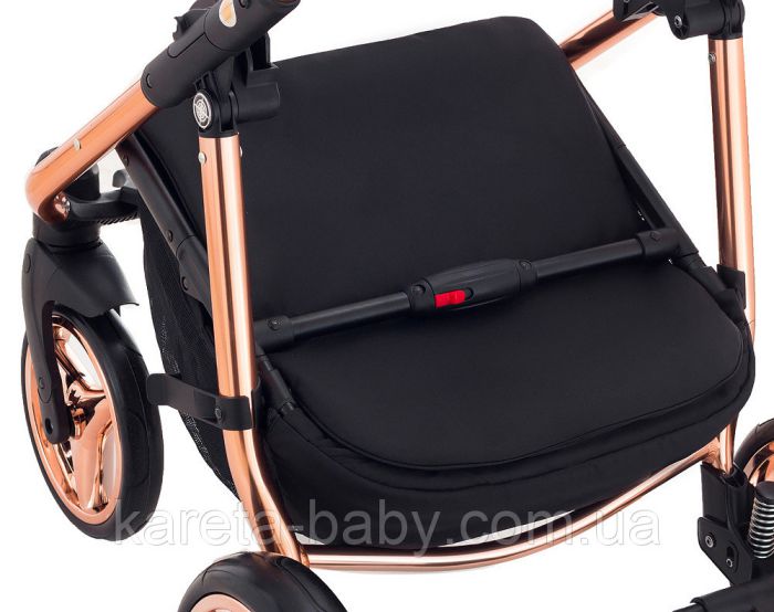 Коляска 2 в 1 Adamex Sierra Polar (Pink Gold) SR408 черный - черный кожа (перфорация)