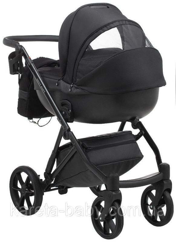Коляска 2 в 1 Bair Next Soft 02 черный