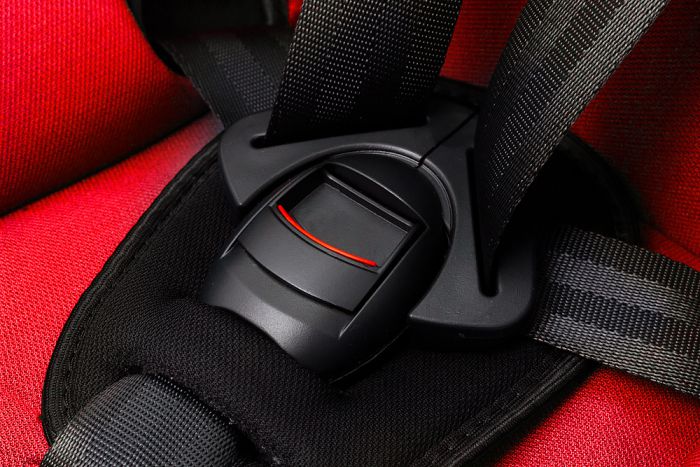 Автокрісло Bair Beta Iso-fix 1/2/3 (9-36 кг) DBI2426 чорний - червоний