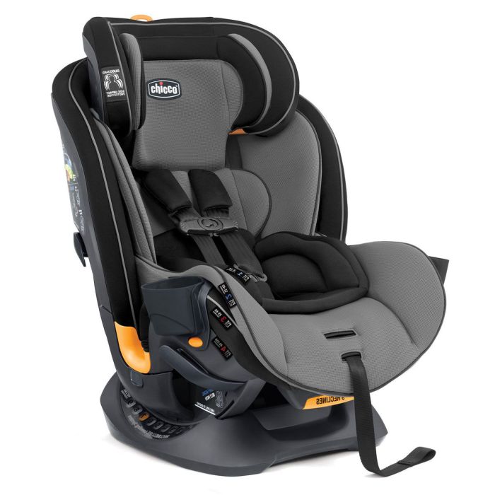Автокресло Chicco Fit4 серый